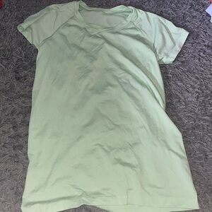 Green lululemon swiftly tee